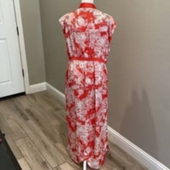 Sleeveless Duster - Picture 2 of 4